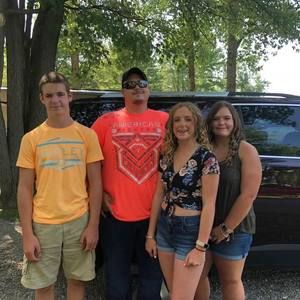 Meet your Posher, Cody